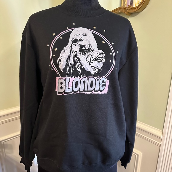 Vinyl Icons Blondie Black Graphic Sweatshirt with Studs & Tassels NWT Size Large - Picture 6 of 11